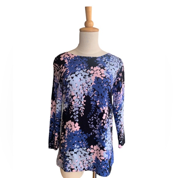 Talbots Light weight Floral sweater - Picture 2 of 4